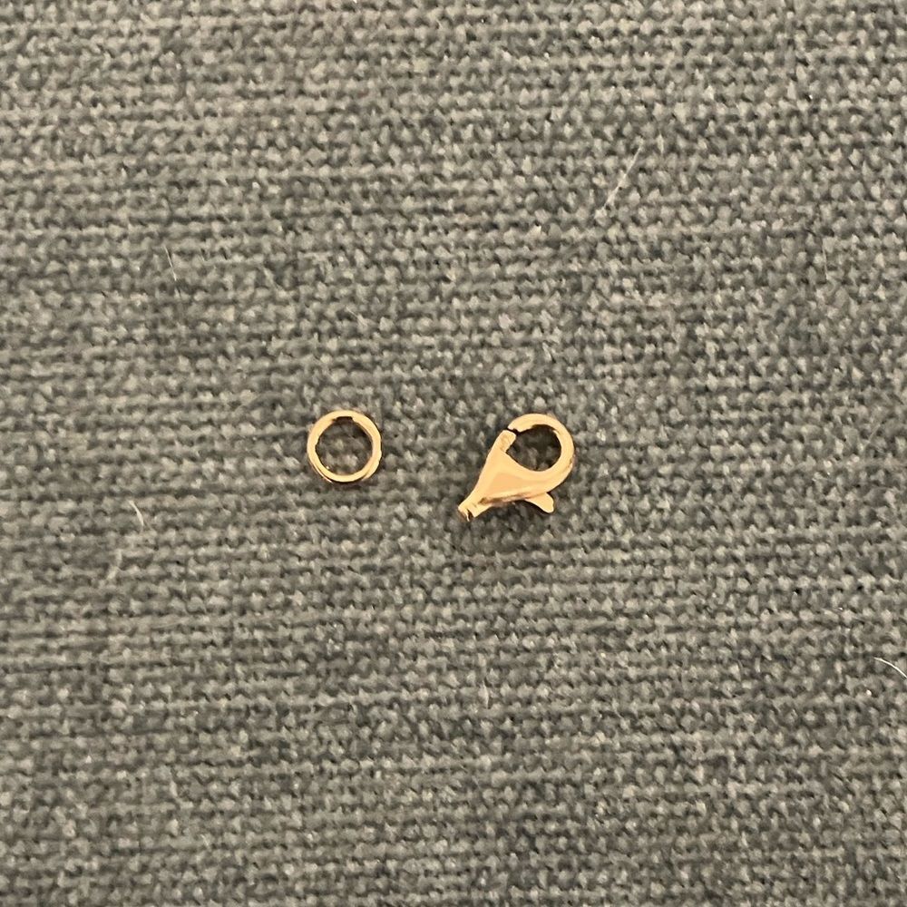 Bead Jewelry Gold-Colored Clasp